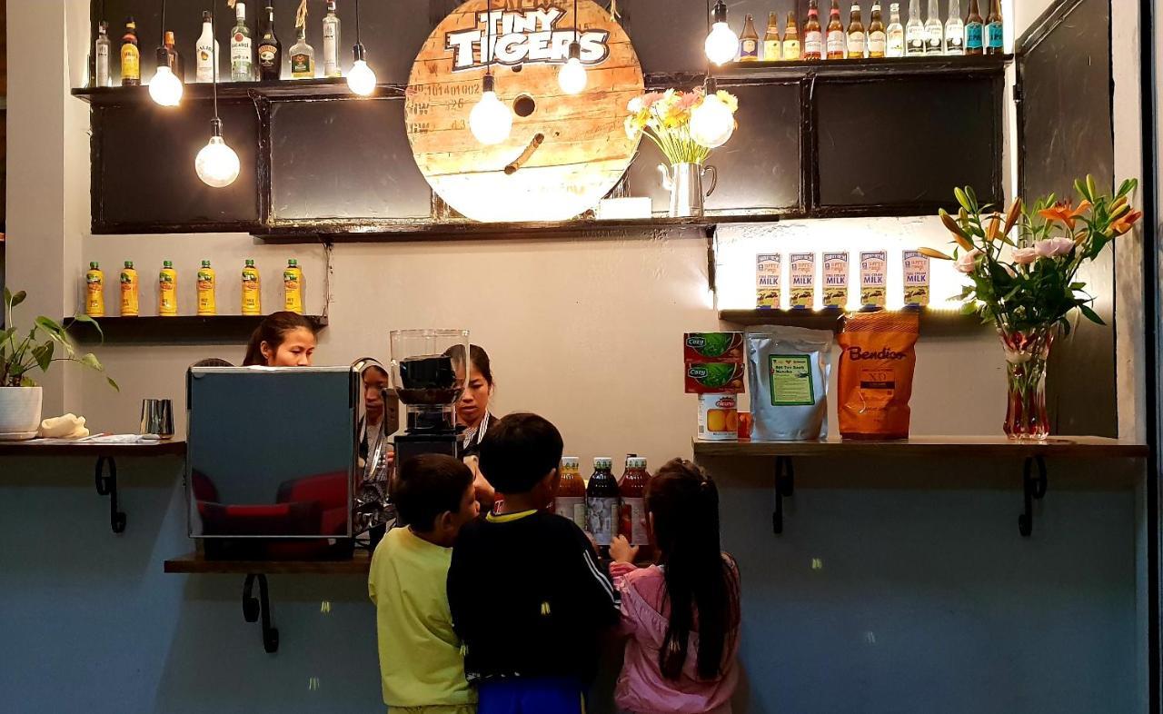 Hostel Tiny Tigers Da Lat Zewnętrze zdjęcie