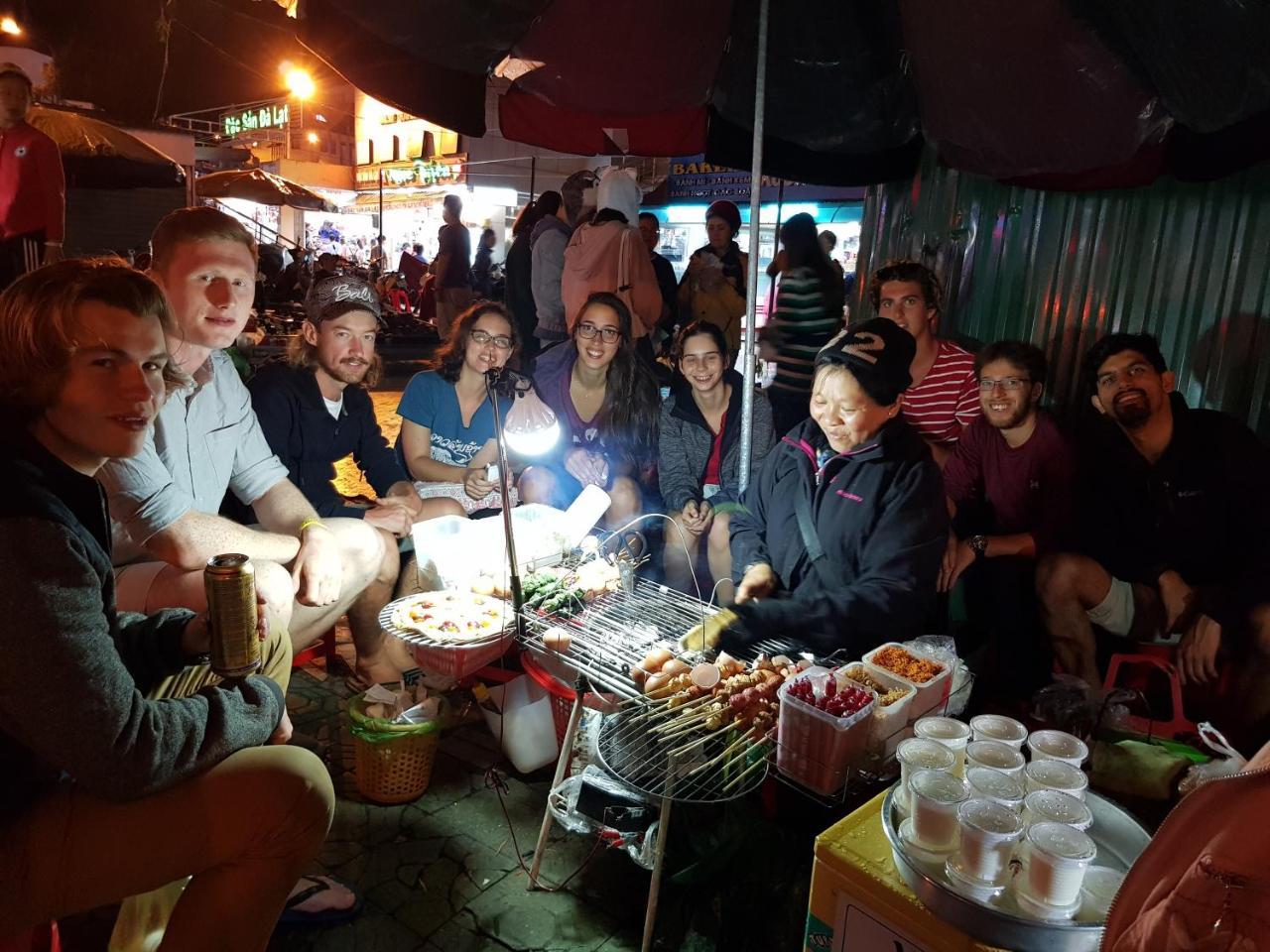 Hostel Tiny Tigers Da Lat Zewnętrze zdjęcie